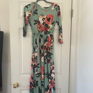JessaKae Classic Rose Maxi Dress - Mint Floral Bridesmaid Dress Size S